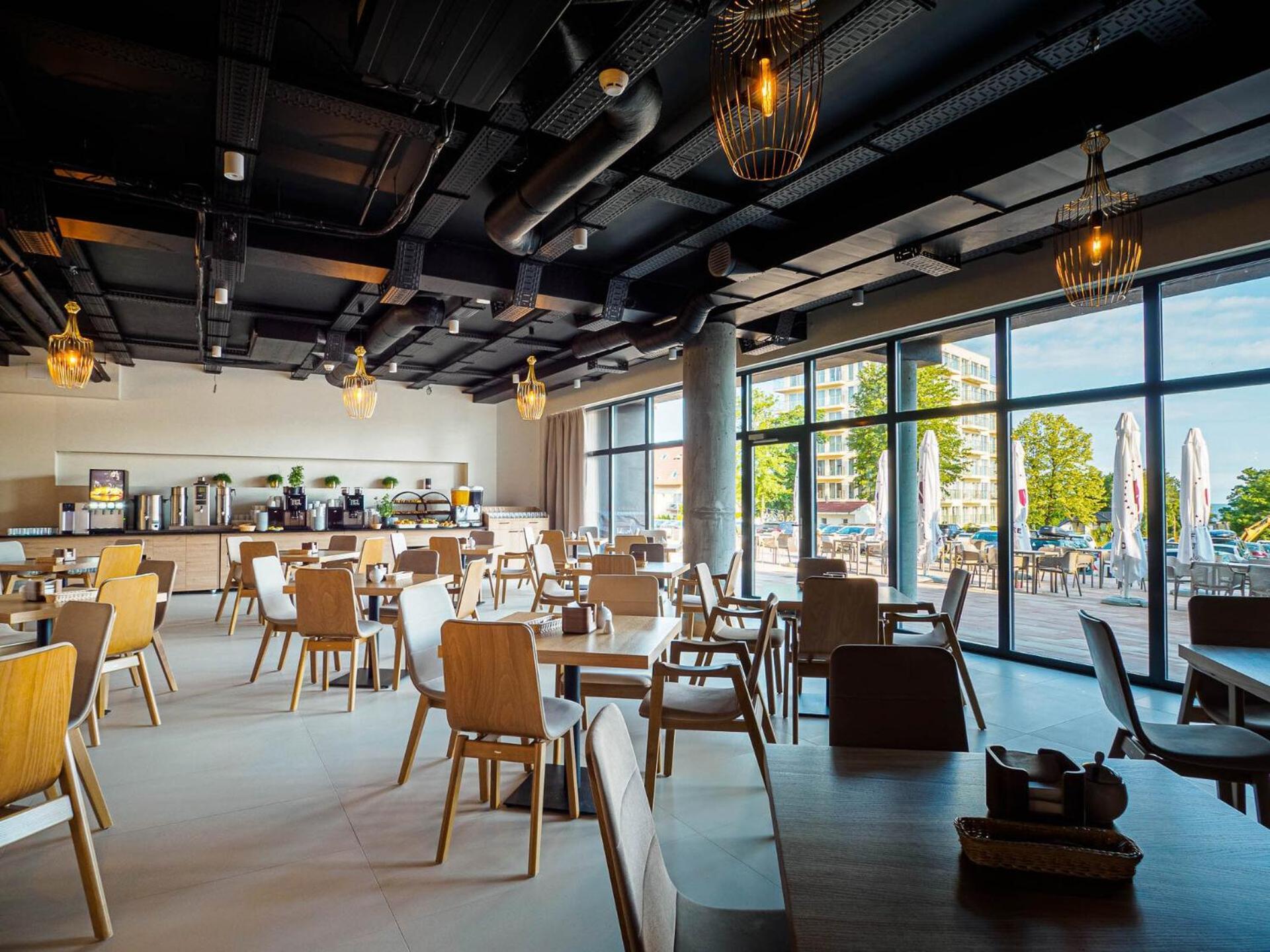 Krol Plaza Spa & Wellness Jaroslawiec Bagian luar foto