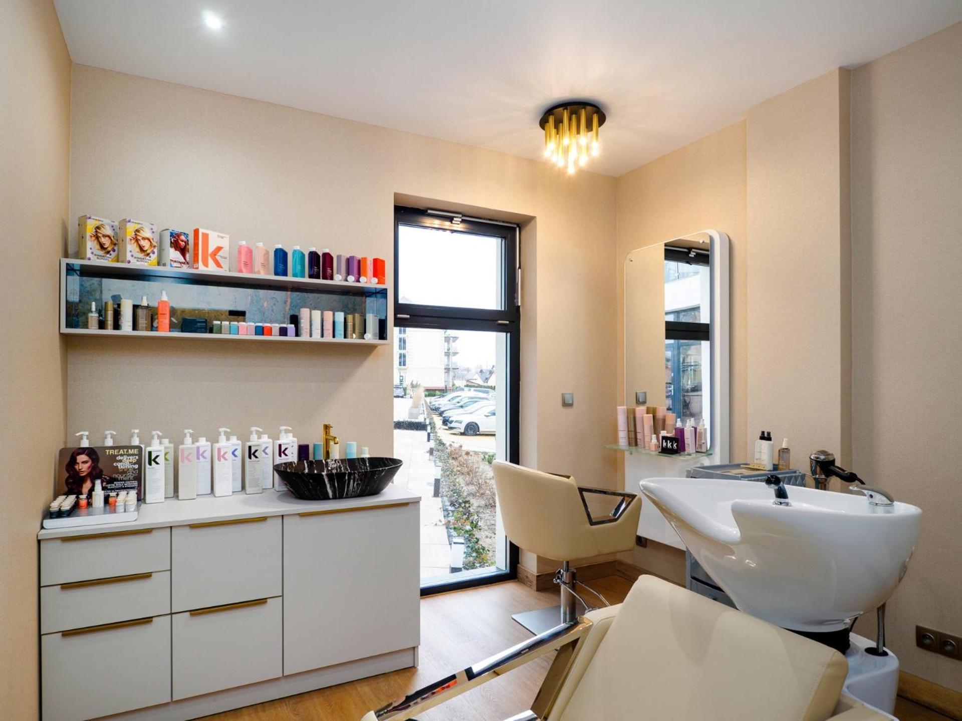 Krol Plaza Spa & Wellness Jaroslawiec Bagian luar foto