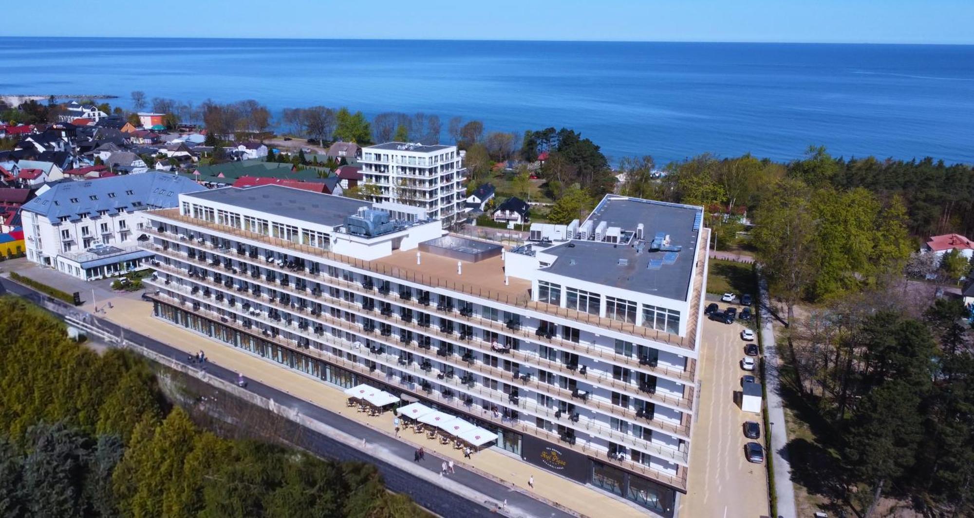 Krol Plaza Spa & Wellness Jaroslawiec Bagian luar foto