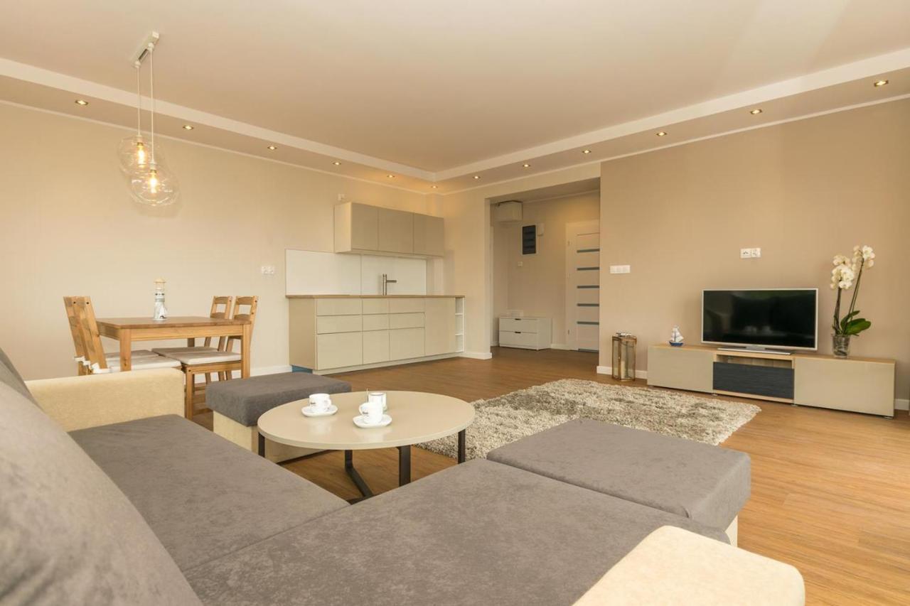 Krol Plaza Spa & Wellness Jaroslawiec Bagian luar foto